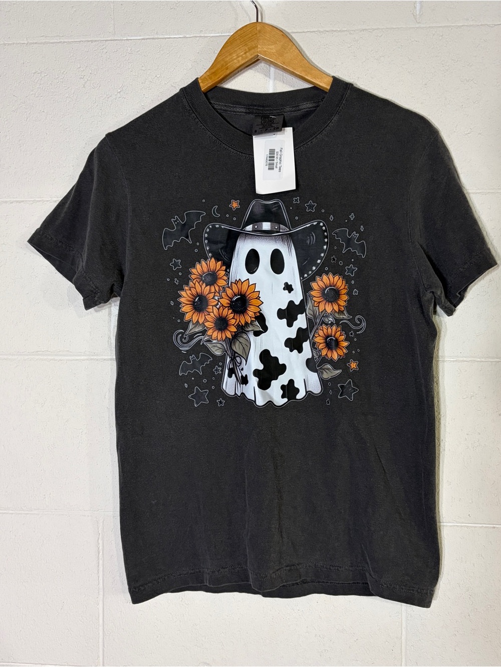 NWT Wild Lavender Boutique DarkGrey Ghost Cowboy Halloween Crew Neck Tee Shirt S